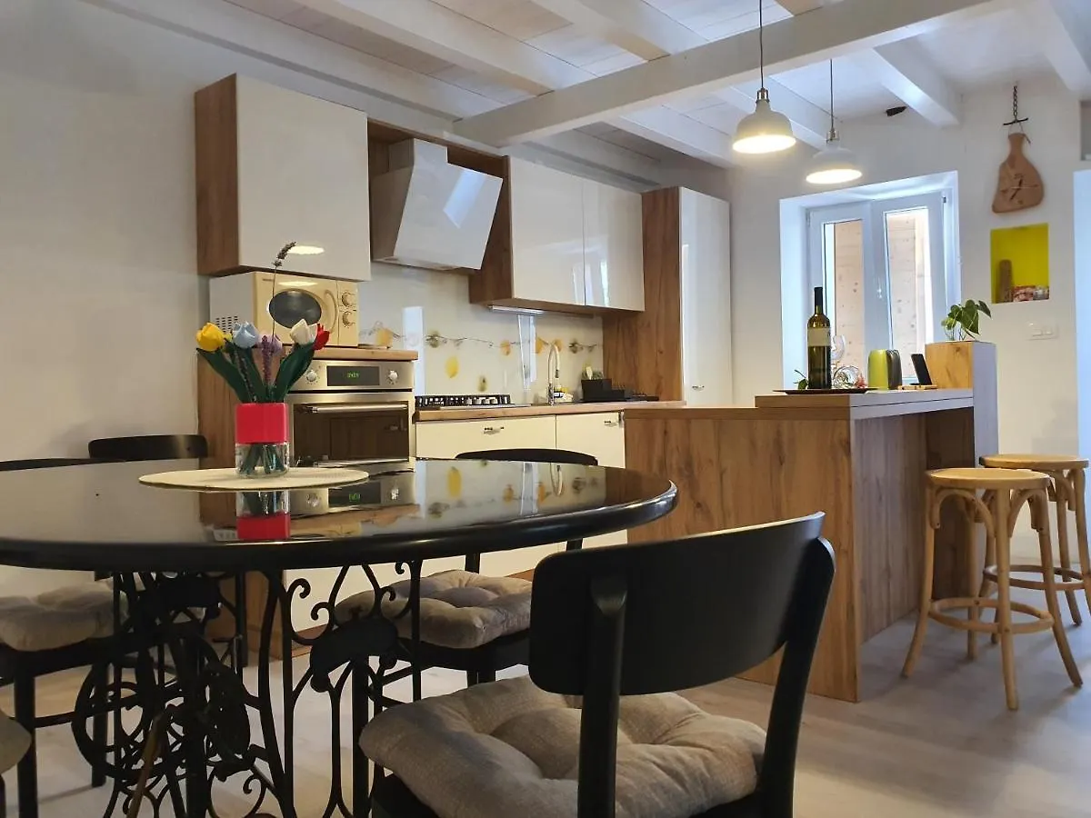 Kuca Za Odmor Zinzula Villa Medulin 0*,